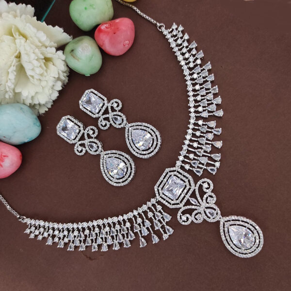 American Diamond Silver Jewellery Set With Earrings.