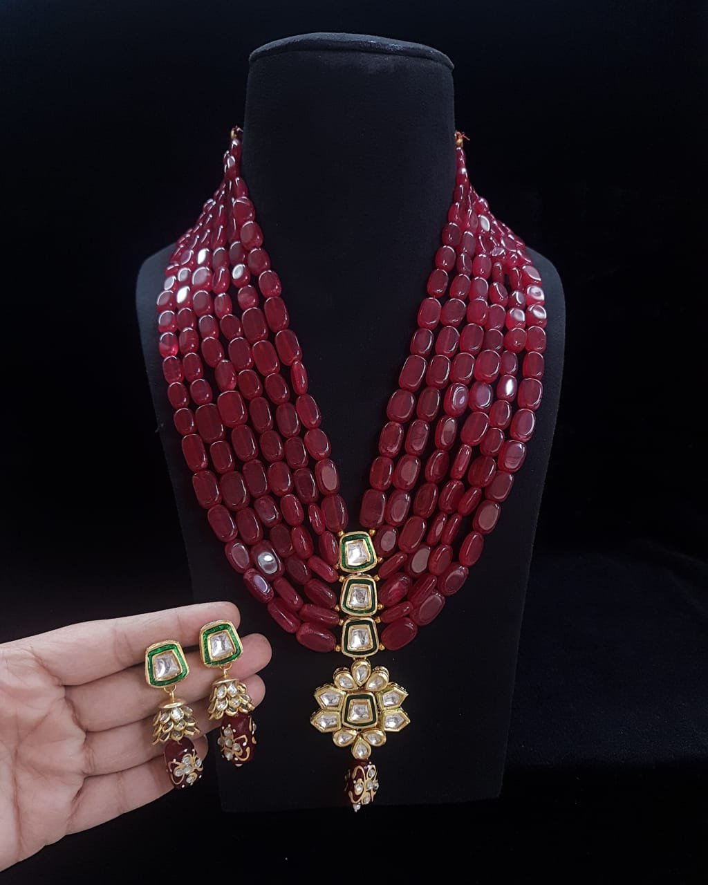 Traditional Kundan Necklace Set